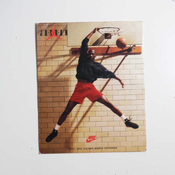 MiscCollecibles-1994-Nike-Jordan-16MonthCalendar.JPG